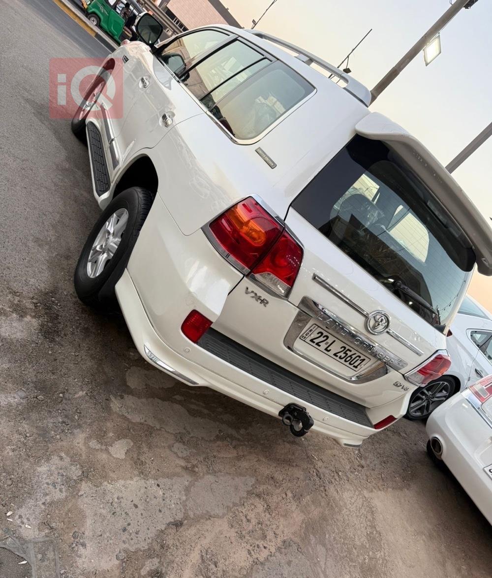 تويوتا لاندكروزر